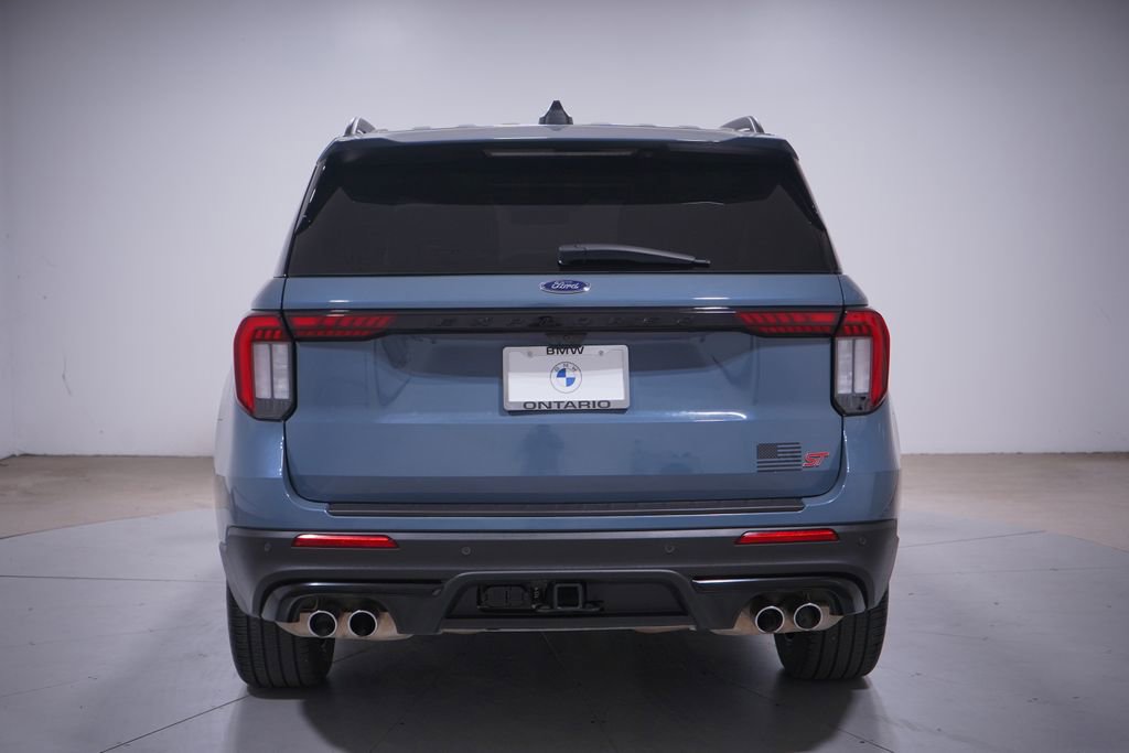 Used 2025 Ford Explorer ST image 5