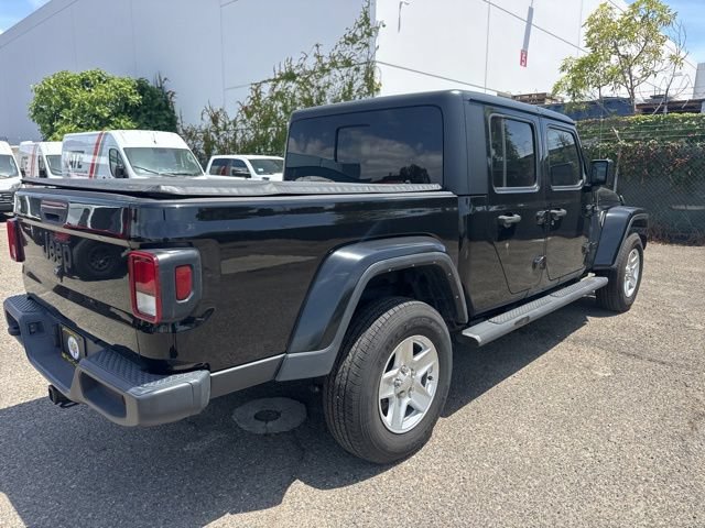 Used 2022 Jeep Gladiator Sport AWD/4WD image 5