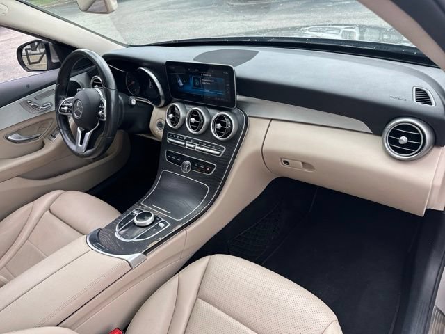 Used 2019 Mercedes-Benz C 300 Sedan image 34