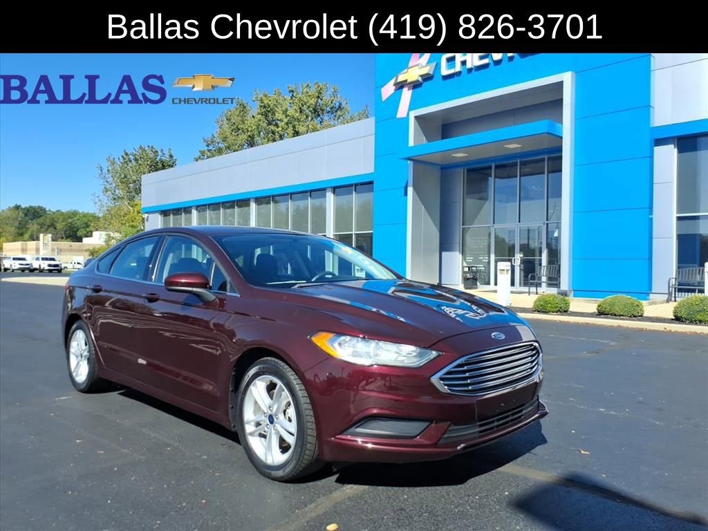 Used 2018 Ford Fusion SE w/ Fusion SE Technology Package image 1