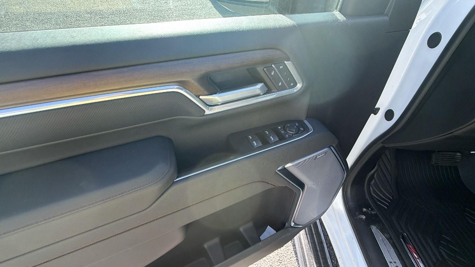 New 2026 Chevrolet Silverado 2500 High Country w/ High Country Premium Package AWD/4WD image 12
