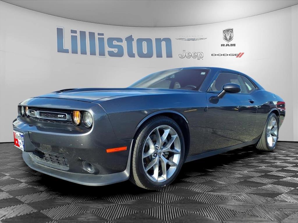 Used 2023 Dodge Challenger GT image 3