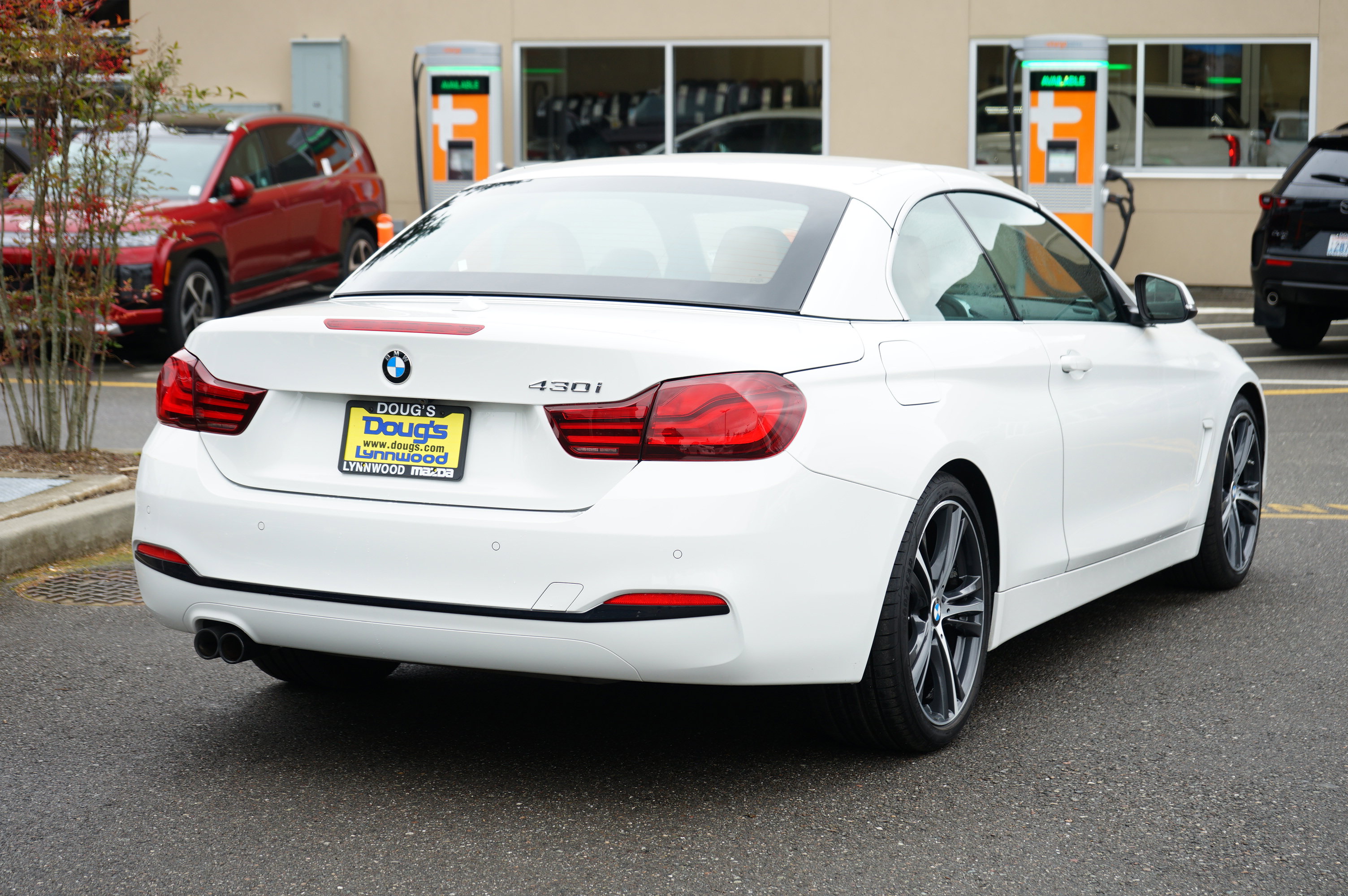 Used 2020 BMW 430i Convertible w/ Convenience Package image 4