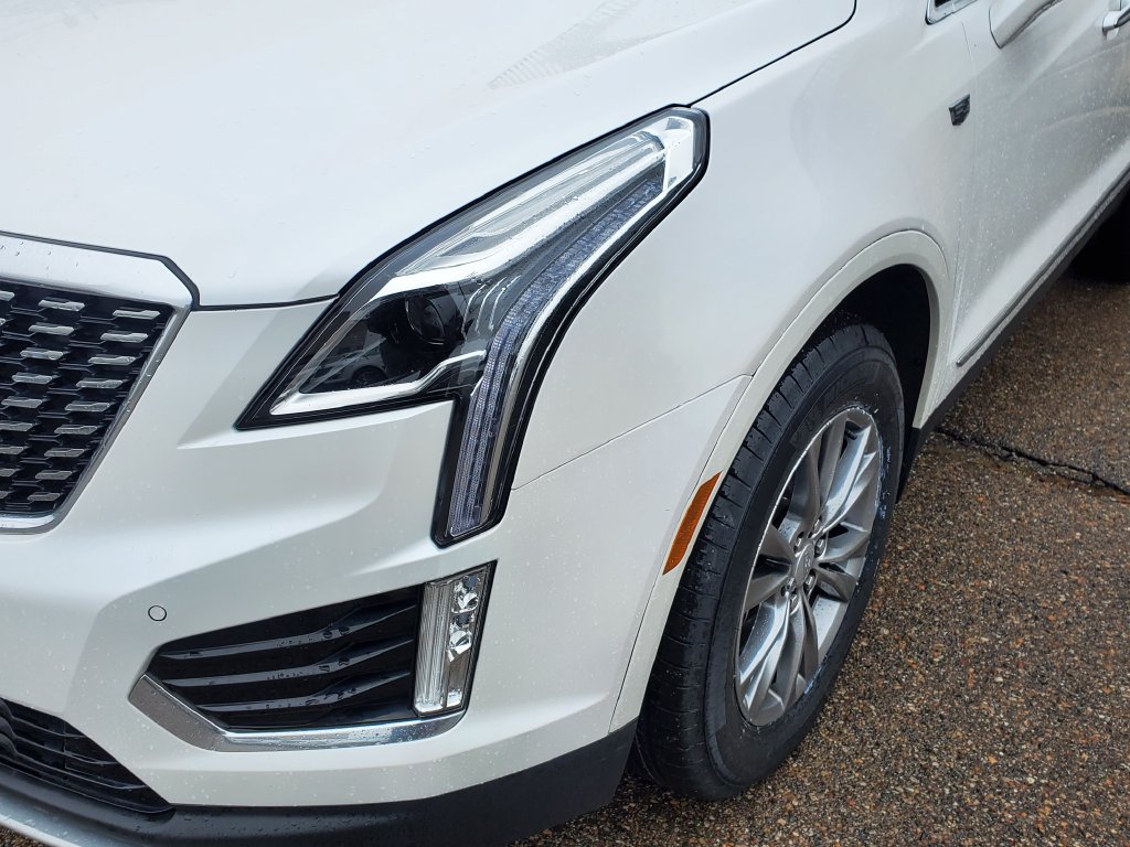 Certified 2023 Cadillac XT5 Premium Luxury w/ LPO, Floor Liner Package AWD/4WD image 10