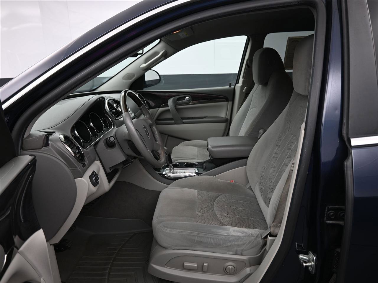 Used 2016 Buick Enclave Convenience FWD image 11