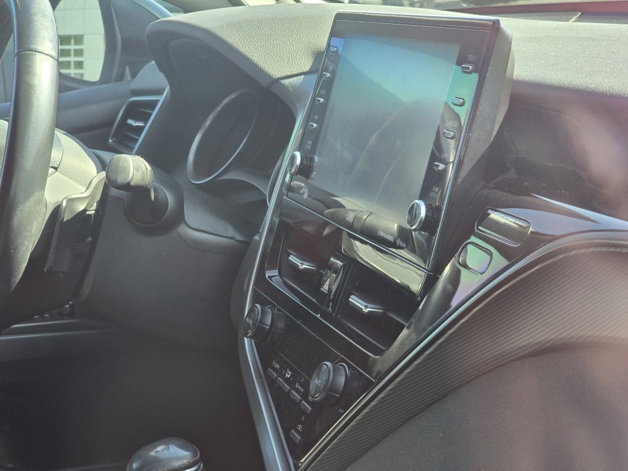 Used 2022 Toyota Camry TRD w/ TRD Package w/JBL Audio FWD image 20