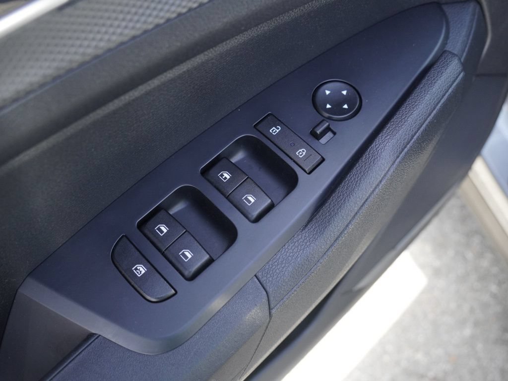 Used 2024 Kia Sportage LX FWD image 9