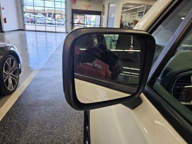 Used 2020 Jeep Renegade Sport AWD/4WD image 35