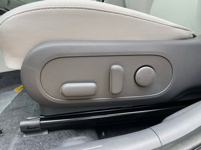 New 2025 Hyundai Kona SEL image 10