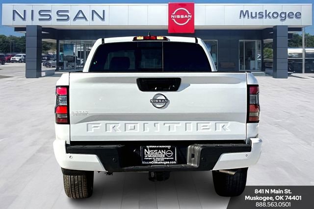 New 2025 Nissan Frontier SV w/ SV Convenience Package image 4