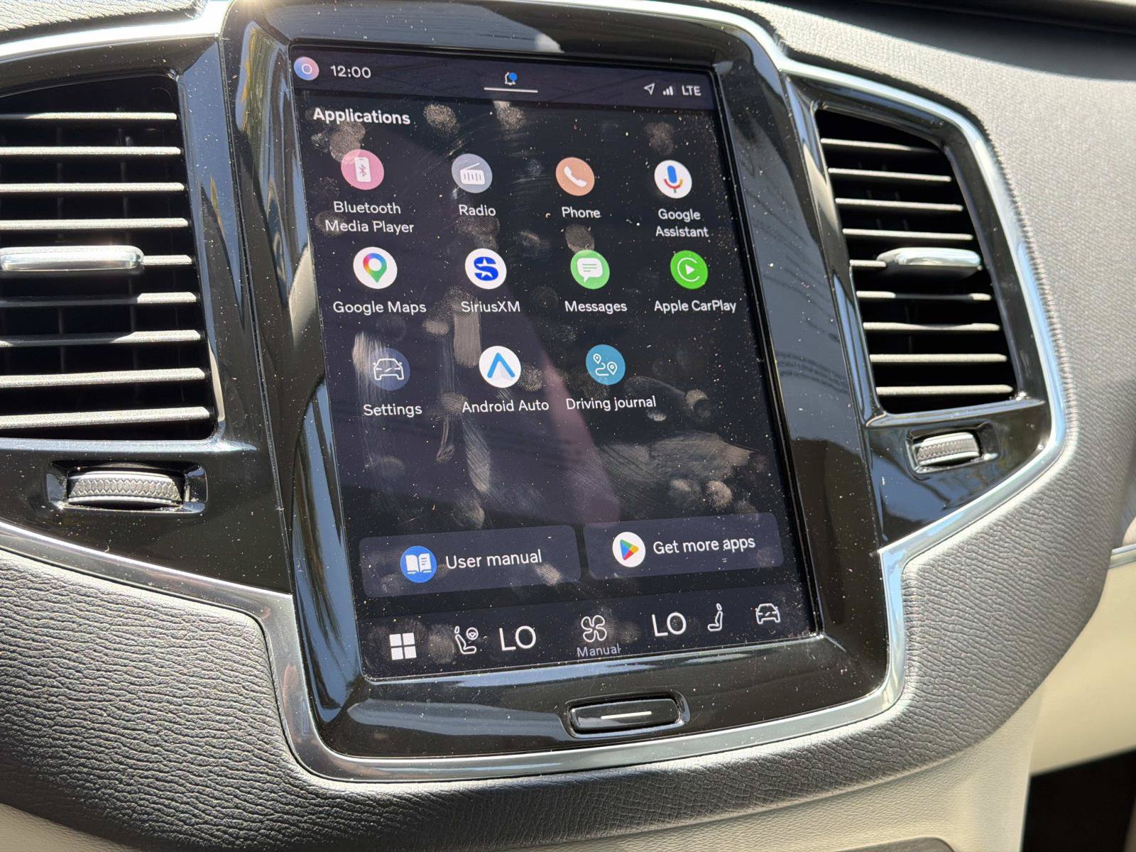 Certified 2023 Volvo XC90 B5 Plus w/ Protection Package Premier AWD/4WD image 11