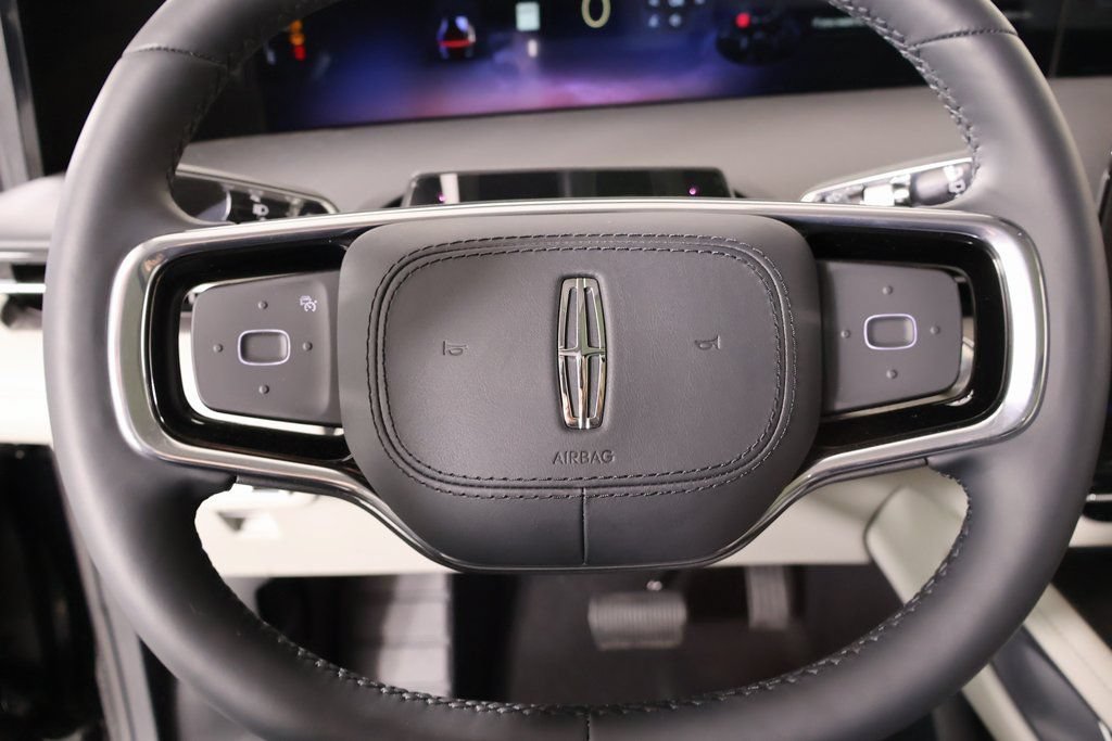 New 2026 Lincoln Nautilus Premier w/ Equipment Group 102A AWD/4WD image 3
