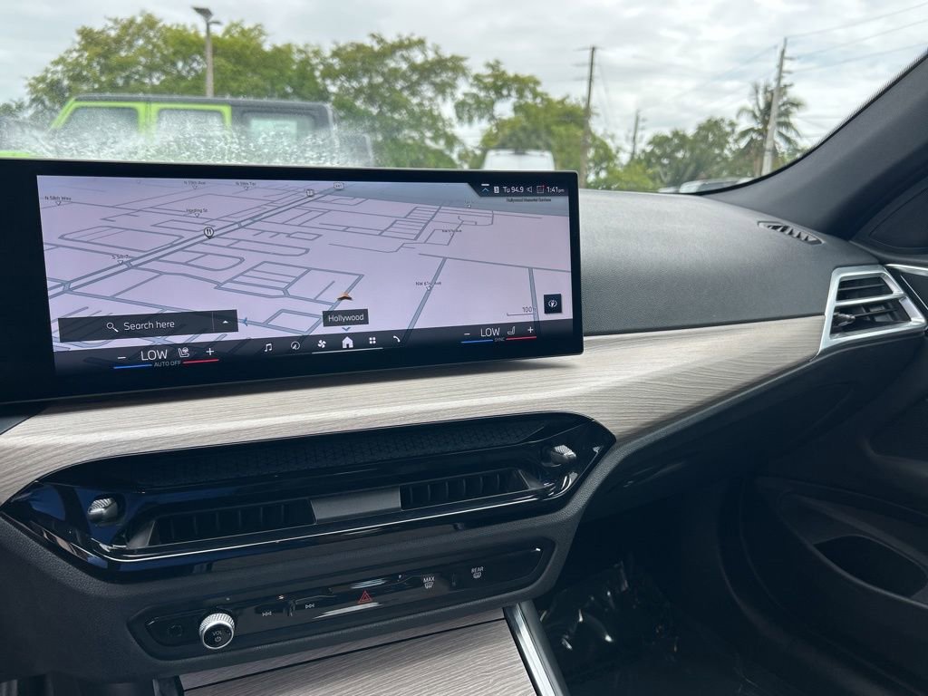 Used 2025 BMW 430i Convertible image 11