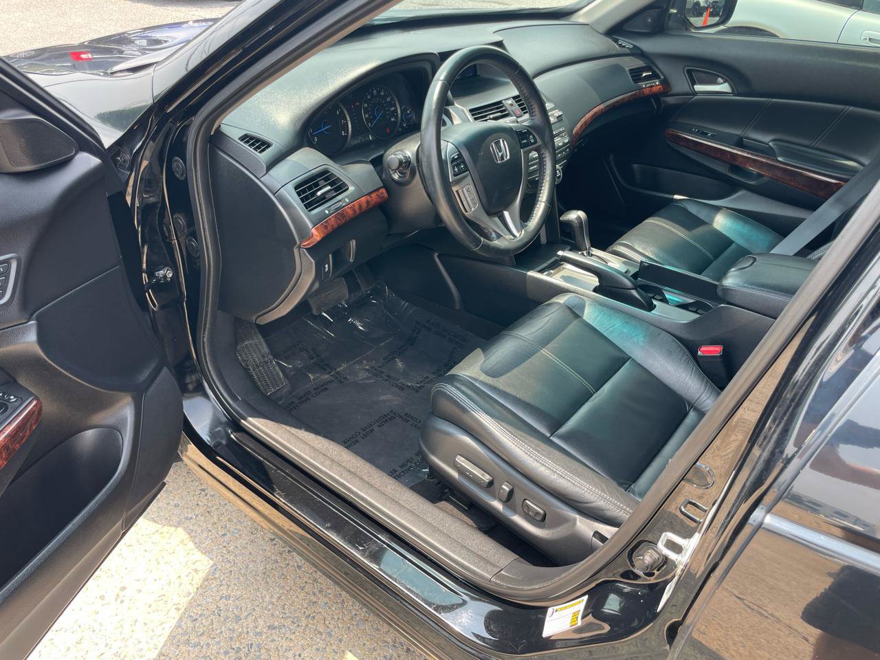 Used 2010 Honda Crosstour EX-L image 37