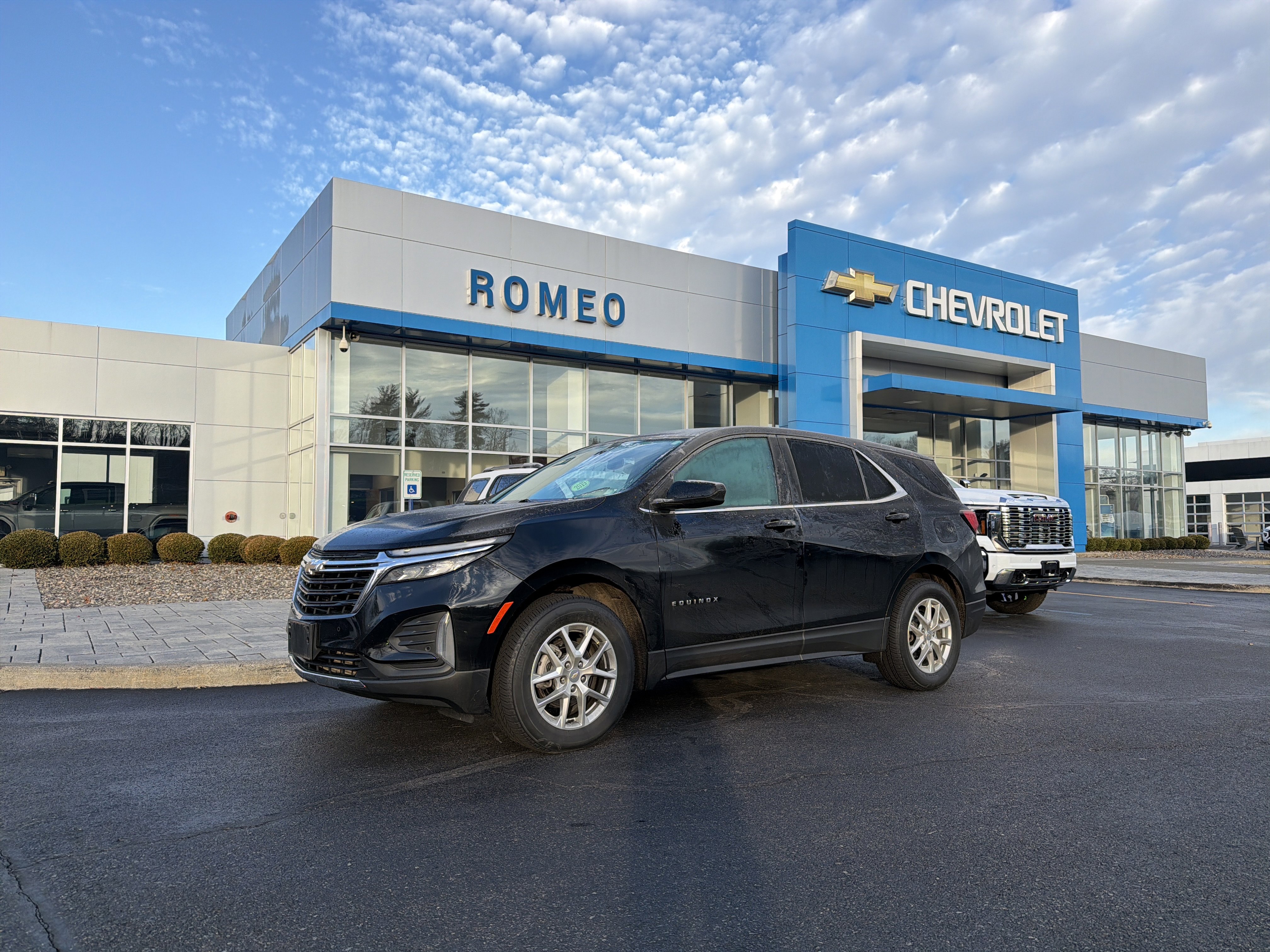 Used 2022 Chevrolet Equinox LT