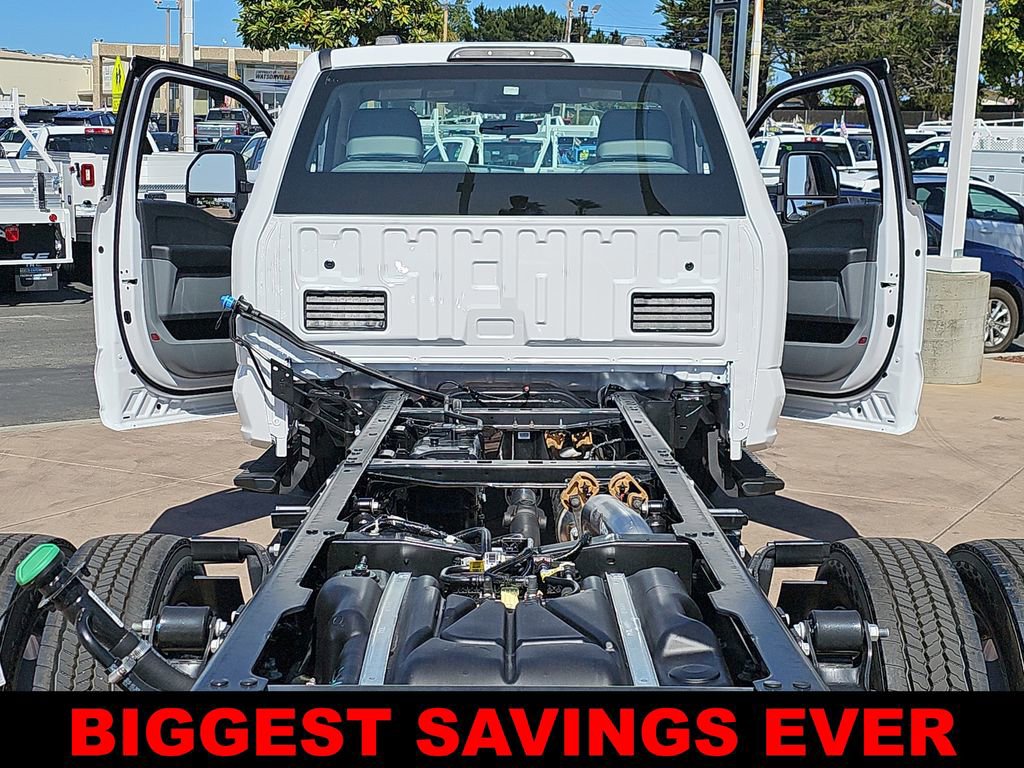 New 2025 Ford F550 4x4 Regular Cab Super Duty image 12