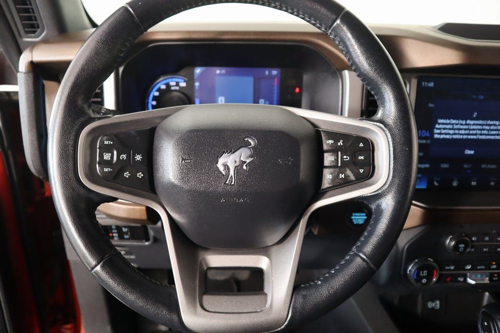 Used 2023 Ford Bronco Outer Banks image 3