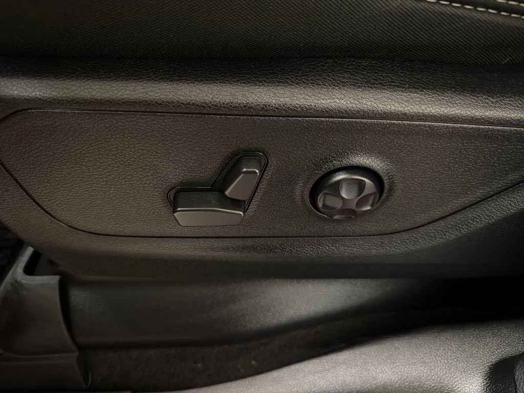 Used 2021 RAM 1500 Big Horn AWD/4WD image 28