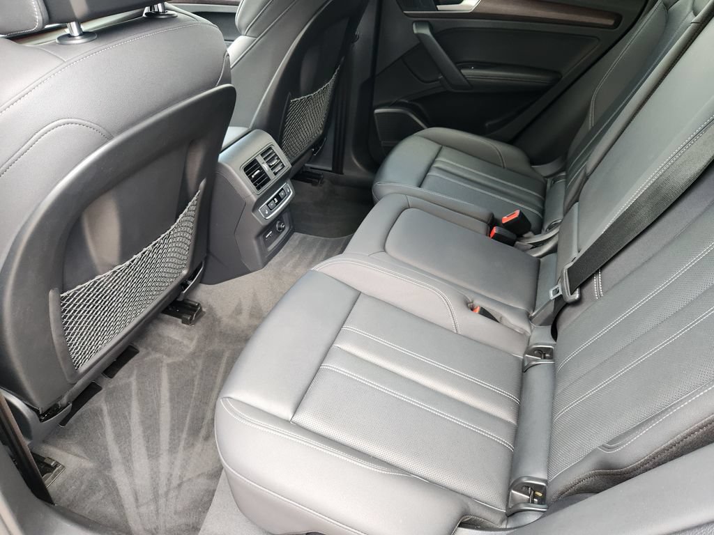 Used 2021 Audi Q5 Prestige w/ Prestige Package AWD/4WD image 35