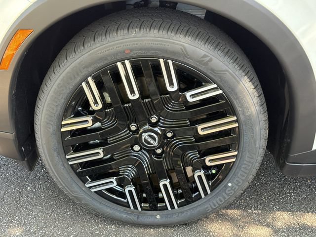New 2026 Nissan Leaf Platinum+ FWD image 13