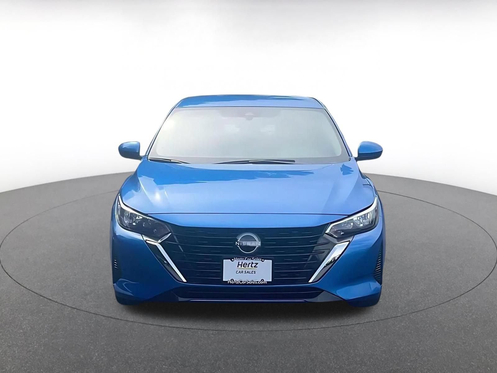 Used 2025 Nissan Sentra SV FWD image 4