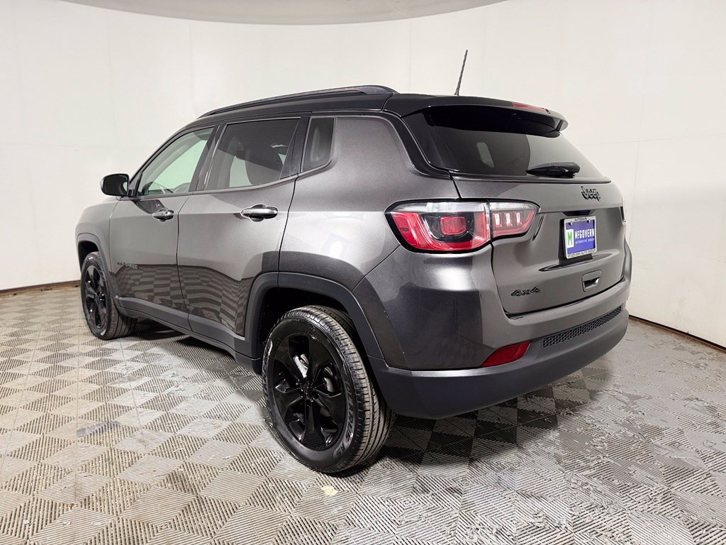 Used 2019 Jeep Compass Latitude AWD/4WD image 4