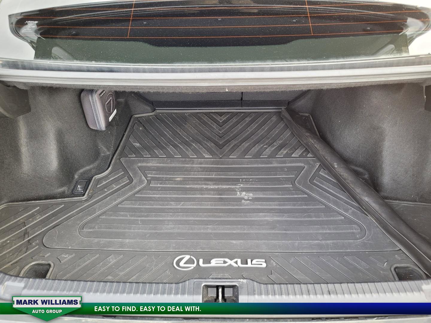 Used 2023 Lexus IS 350 F Sport image 29