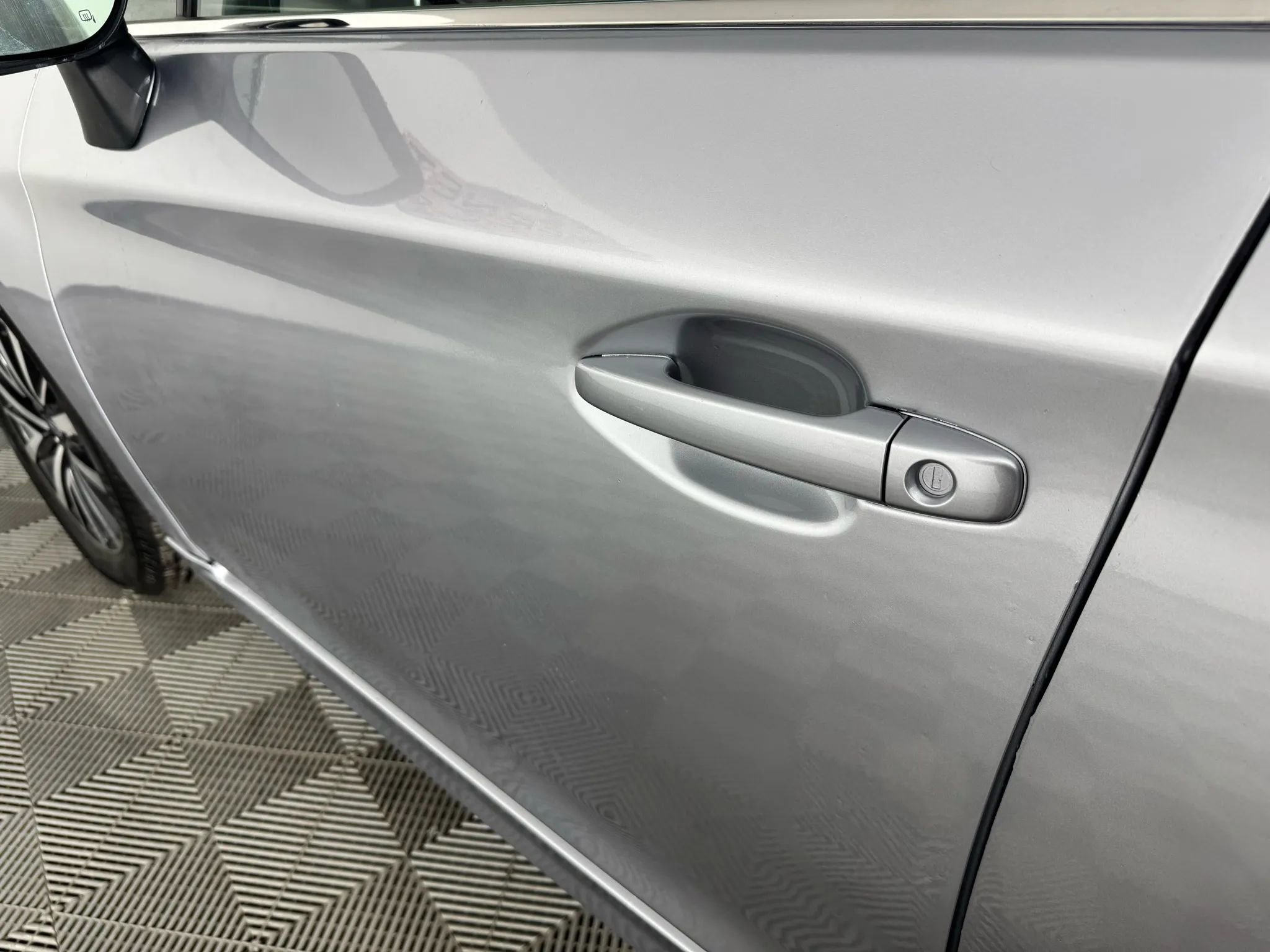 Used 2018 Subaru Legacy 2.5i Premium w/ Eyesight & BSD & Rcta & HBA image 24