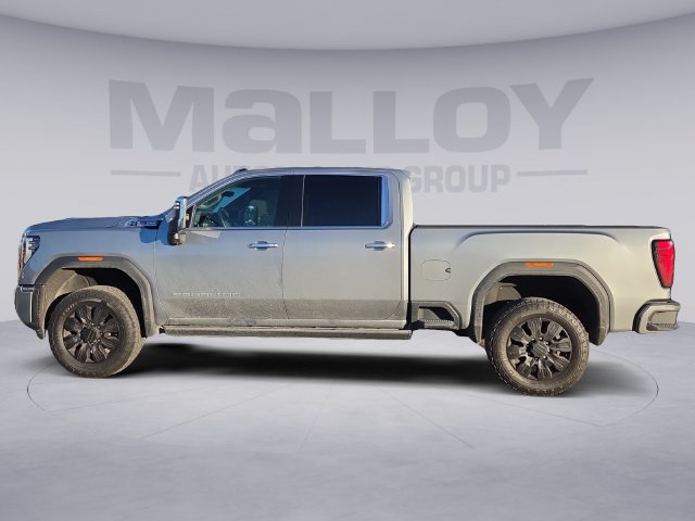 Used 2024 GMC Sierra 2500 Denali w/ Denali Reserve Package AWD/4WD image 2