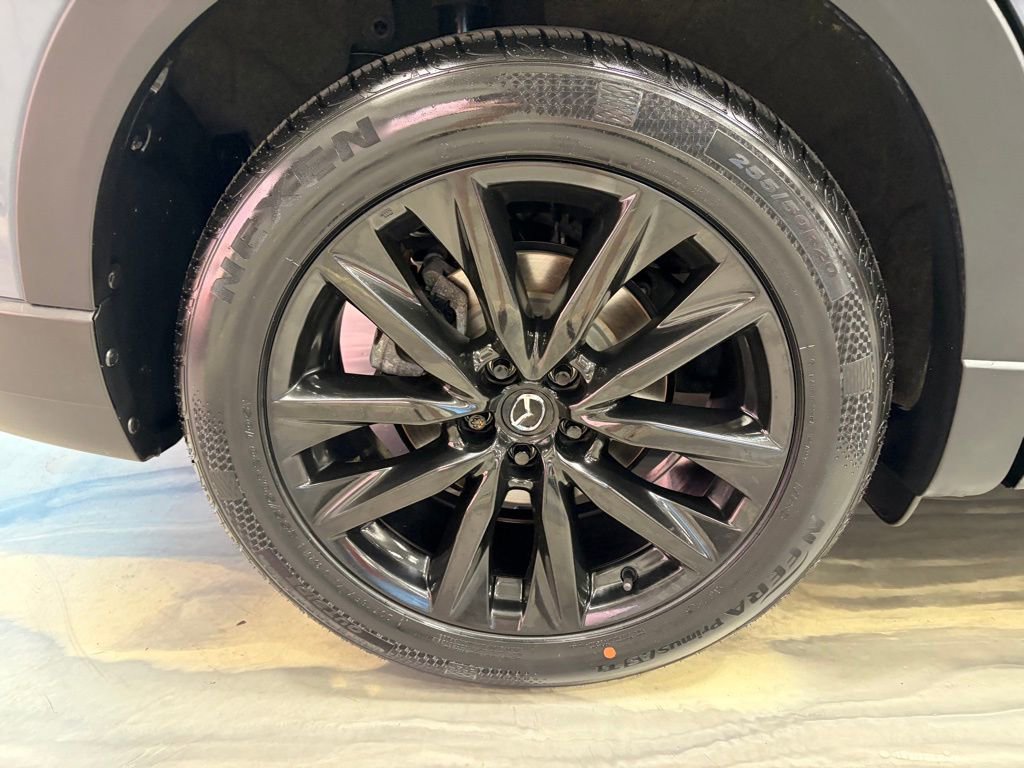 Used 2022 MAZDA CX-9 Carbon Edition image 27