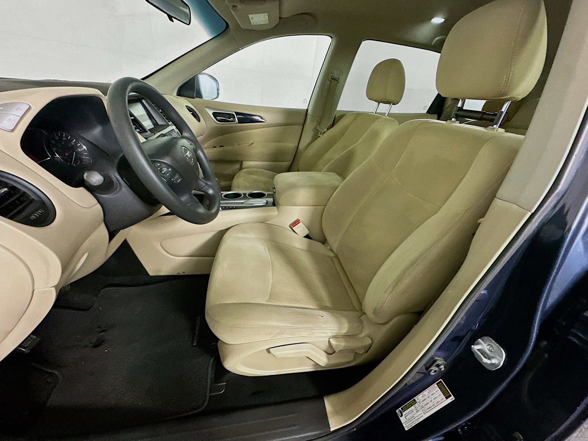 Used 2016 Nissan Pathfinder S image 13