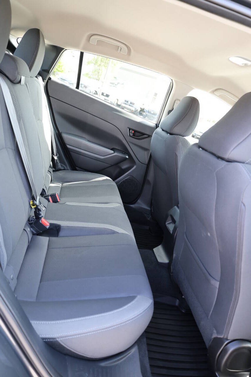 Used 2024 Subaru Impreza 2.0i AWD/4WD image 16