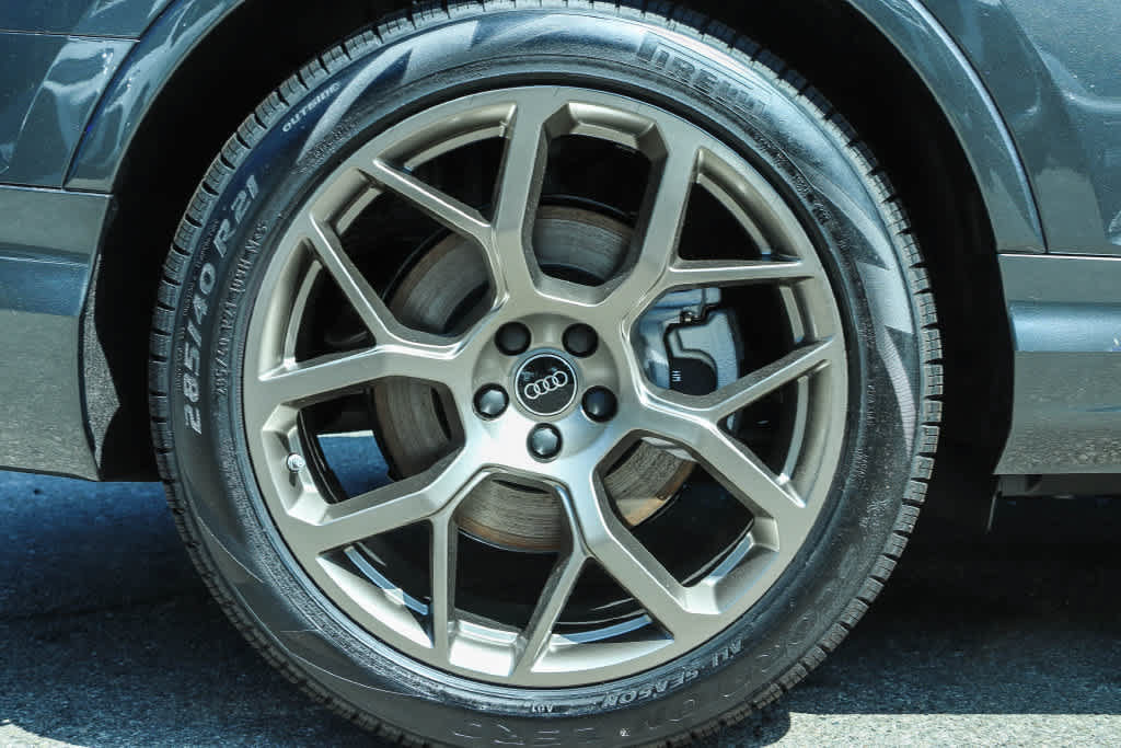 New 2026 Audi Q7 Premium Plus AWD/4WD image 13