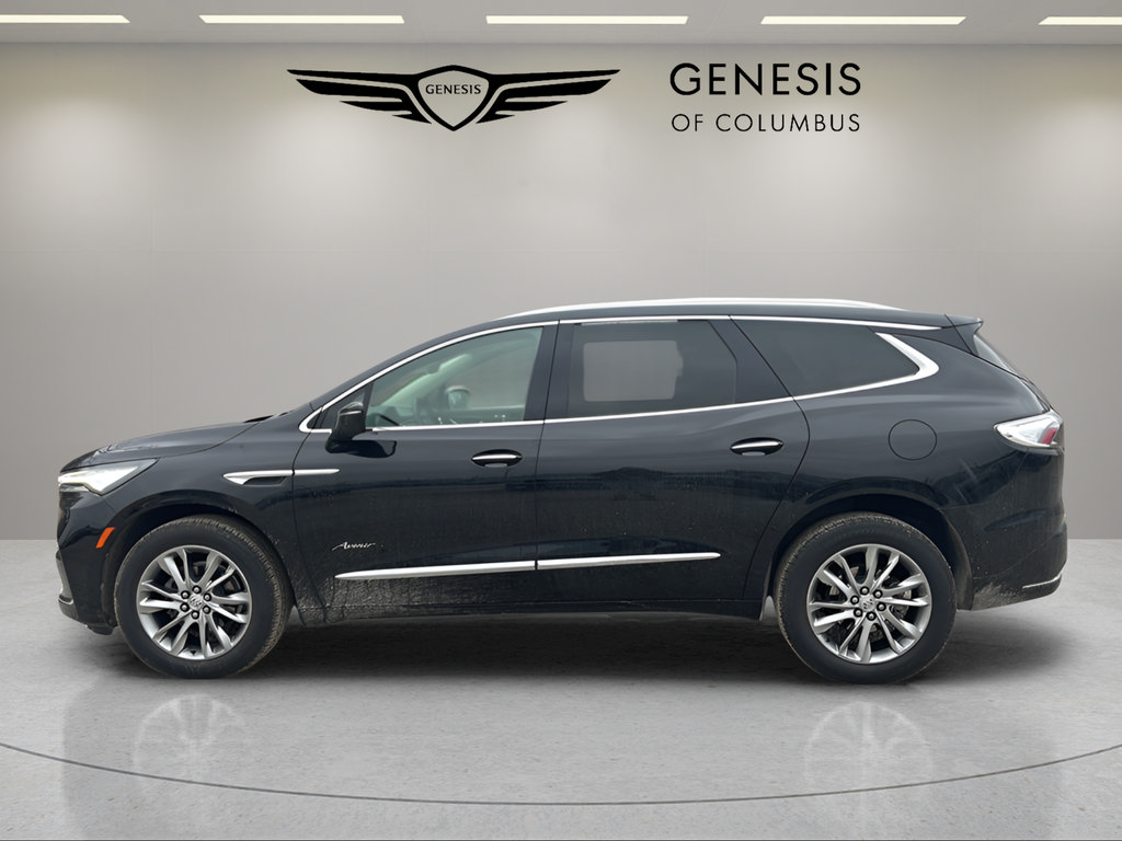 Used 2023 Buick Enclave Avenir FWD image 2