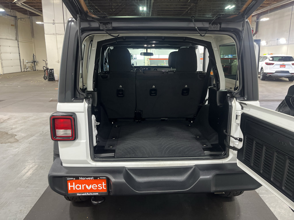 Used 2022 Jeep Wrangler Unlimited Sport AWD/4WD image 25