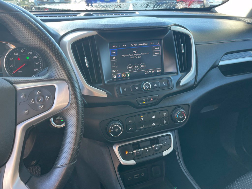 Used 2024 GMC Terrain SLE AWD/4WD image 15