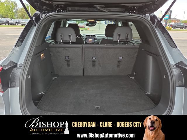 Used 2023 Chevrolet TrailBlazer RS w/ Convenience Package AWD/4WD image 22