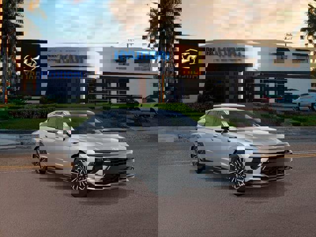 New 2025 Hyundai Sonata SEL image 2