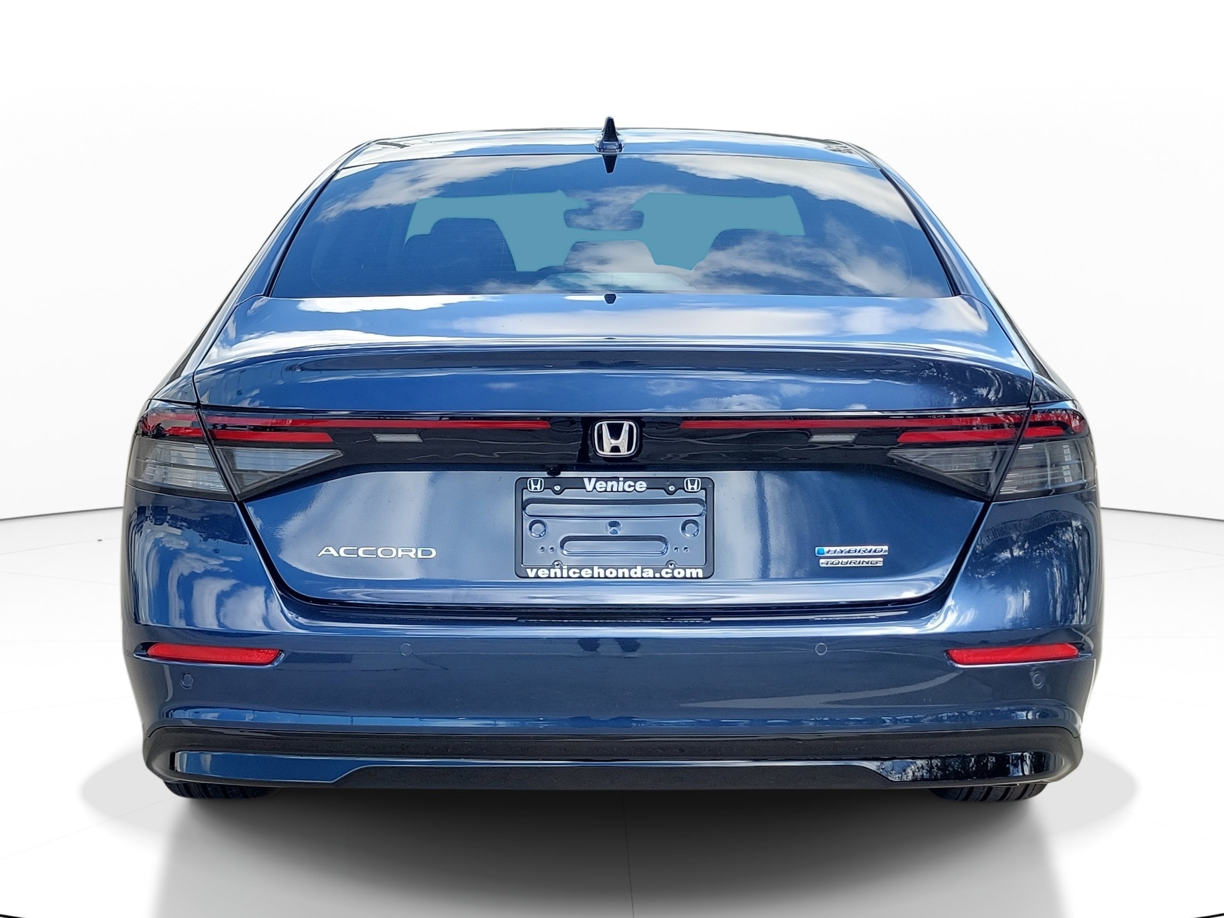 New 2026 Honda Accord Touring image 5