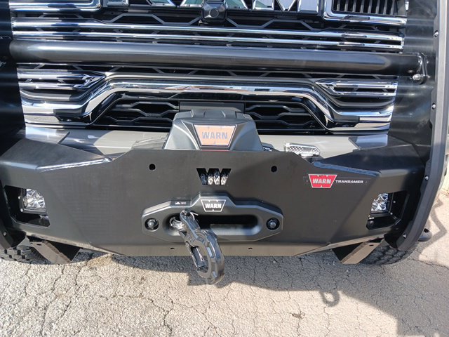 New 2026 RAM 4500 4x4 Crew Cab DRW w/ Laramie Trim Package image 16