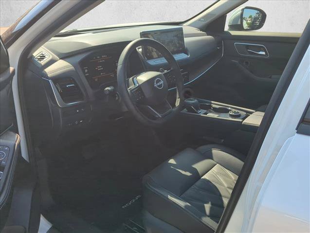 New 2026 Nissan Rogue Platinum w/ Platinum Premium Package AWD/4WD image 11