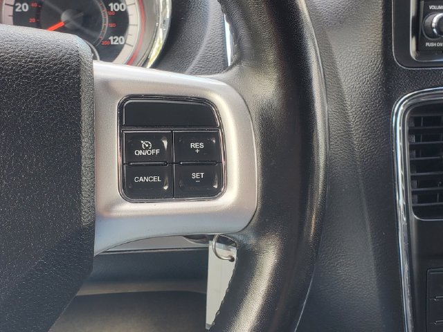 Used 2019 Dodge Grand Caravan GT FWD image 14