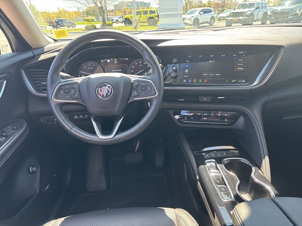 Used 2022 Buick Envision Essence w/ Technology Package I AWD/4WD image 26