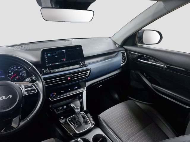 Certified 2023 Kia Seltos S w/ Navigation Package FWD image 22