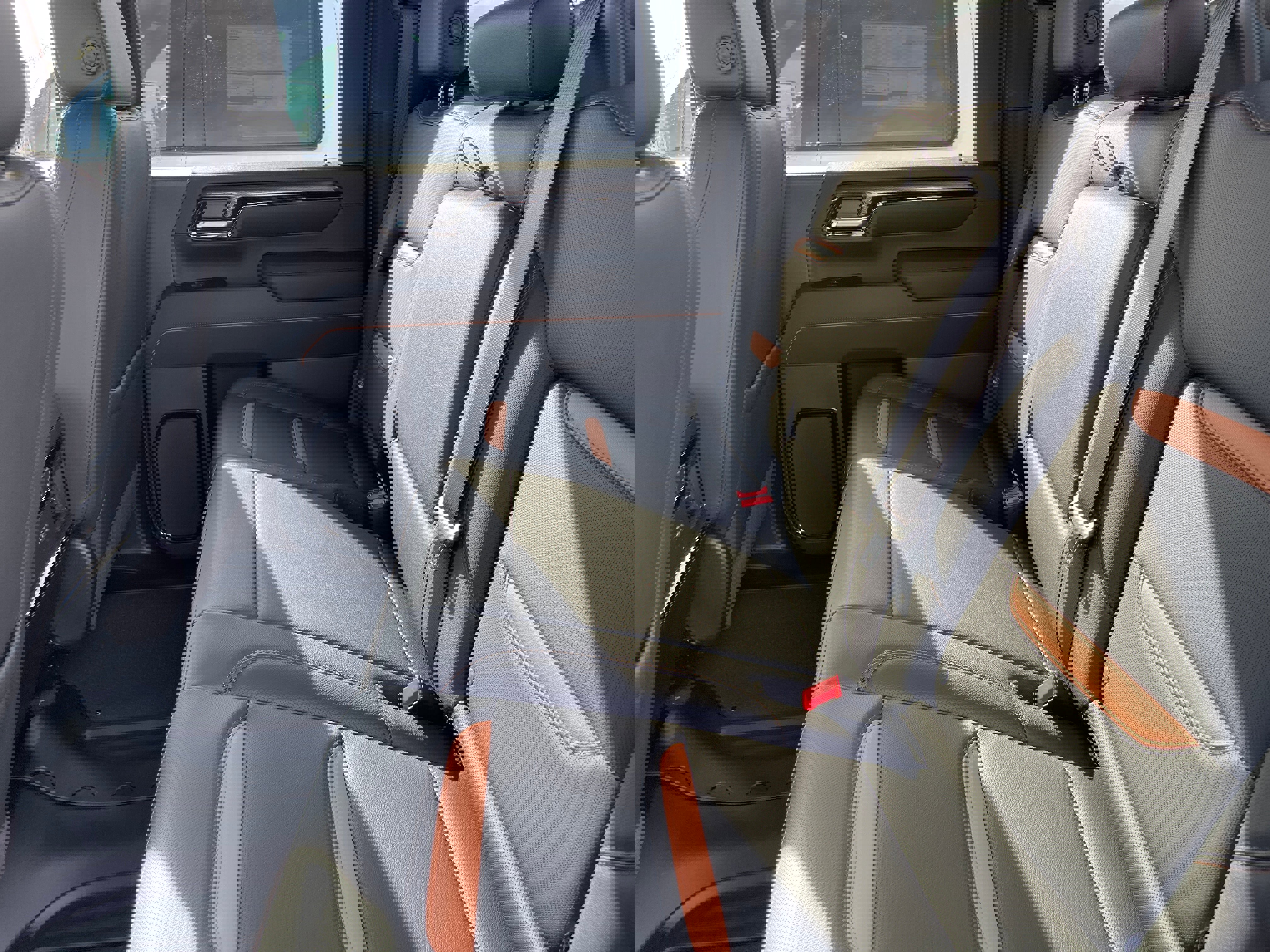 New 2026 GMC Sierra 2500 AT4 w/ Technology Package image 21