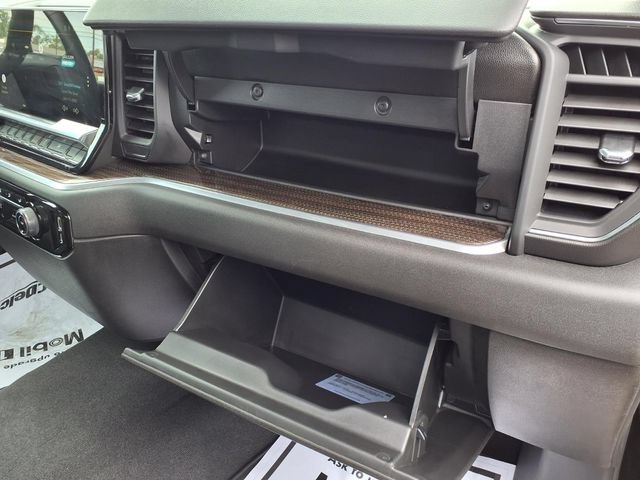Used 2026 Chevrolet Silverado 2500 LT AWD/4WD image 47