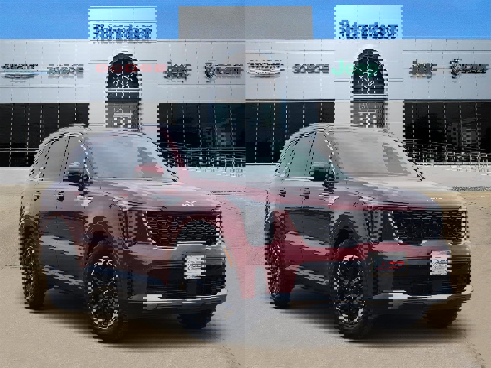 Used 2025 Kia Sorento S w/ Panoramic Sunroof Package image 1