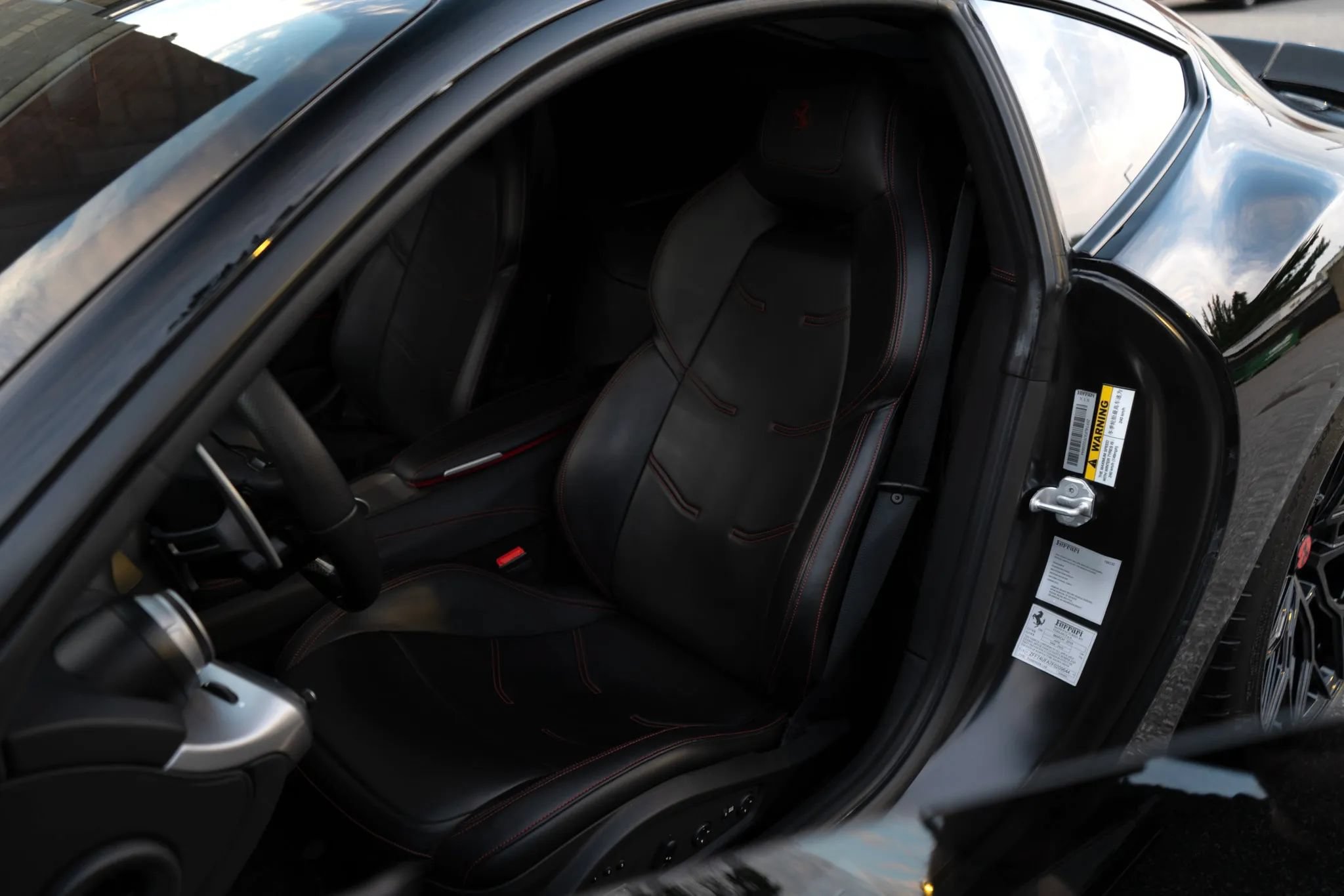 Used 2015 Ferrari F12 Berlinetta RWD image 50
