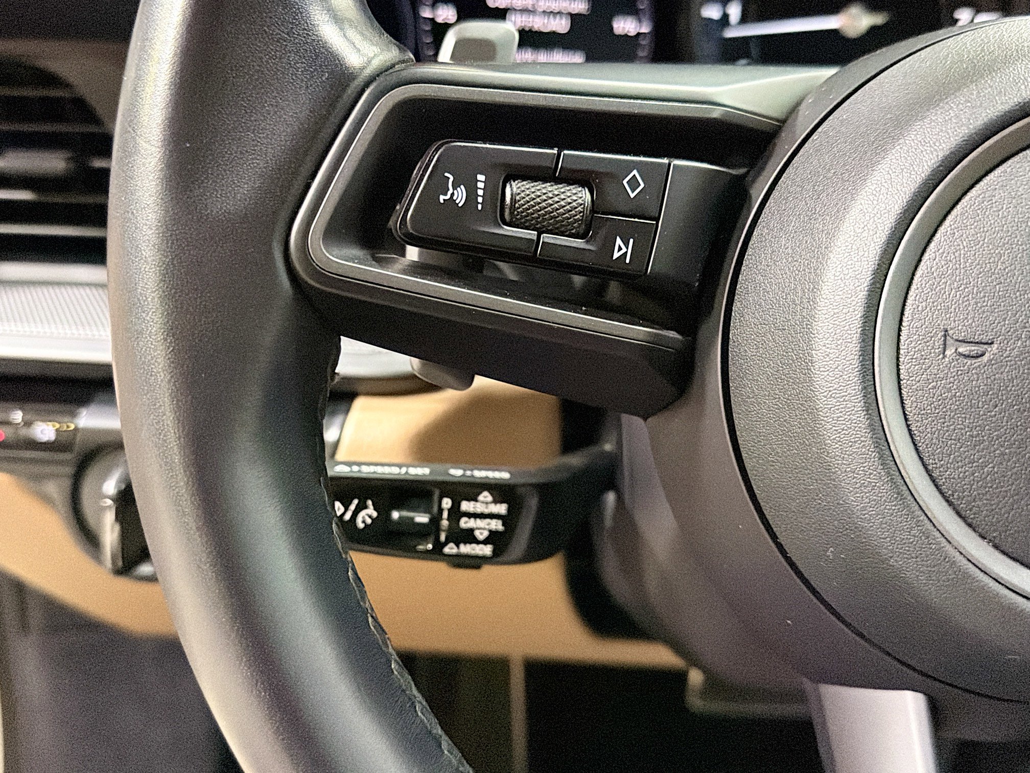 Certified 2020 Porsche 911 Carrera image 33