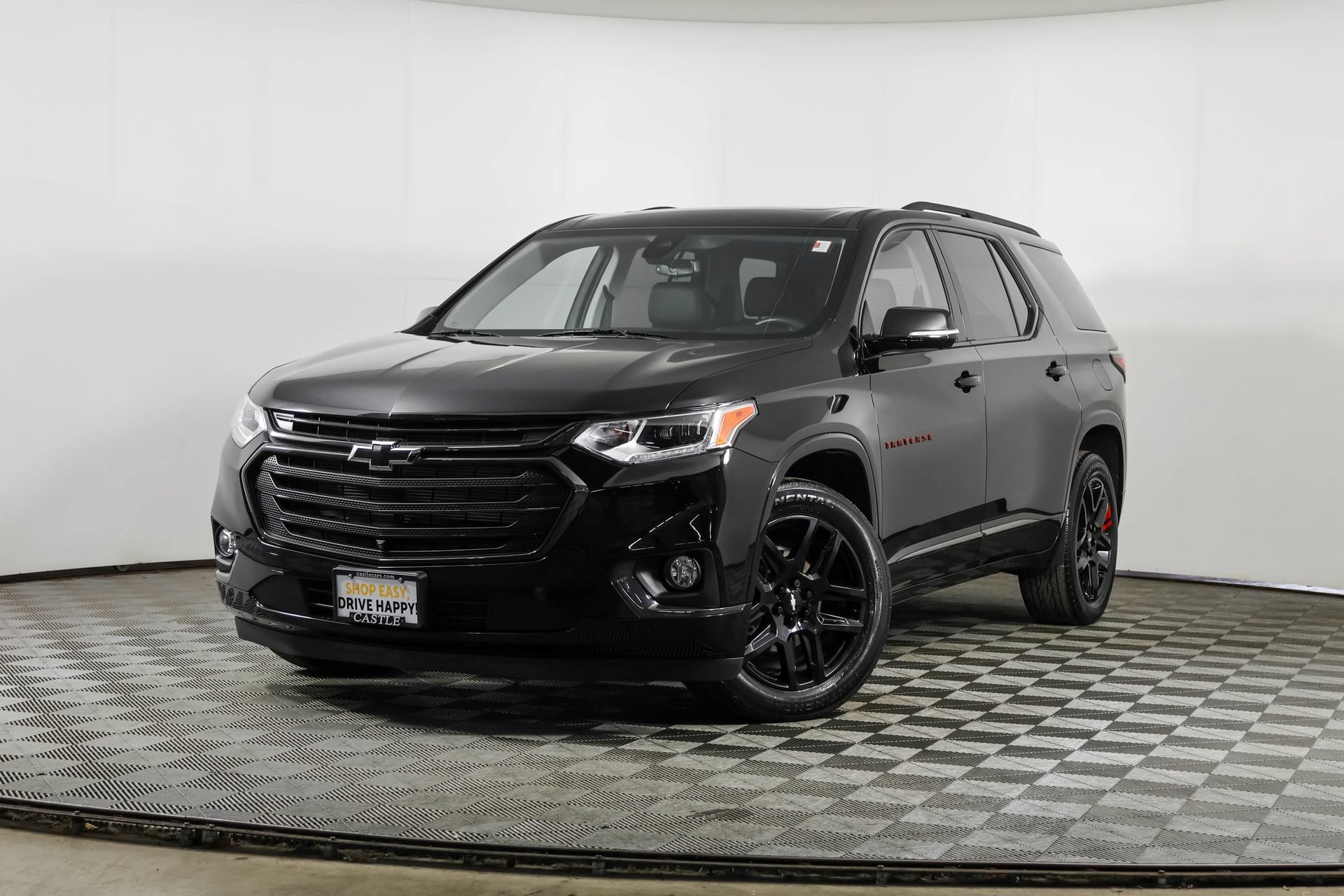 Used 2020 Chevrolet Traverse Premier w/ Redline Edition AWD/4WD image 2
